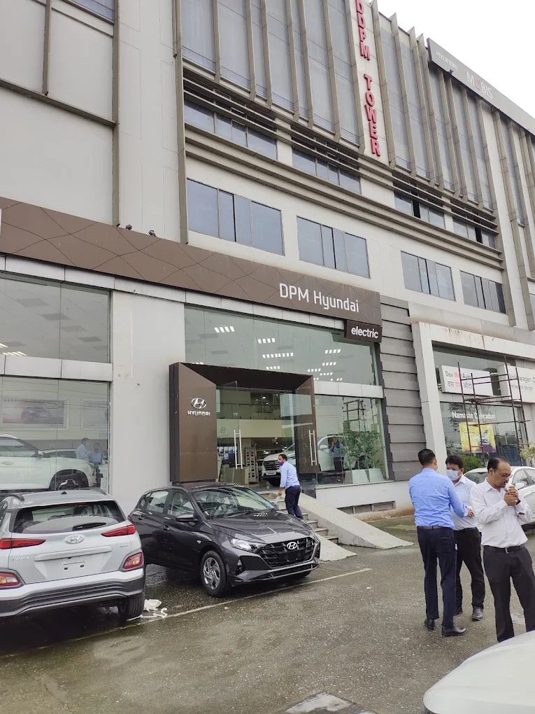 DPM Hyundai Showroom